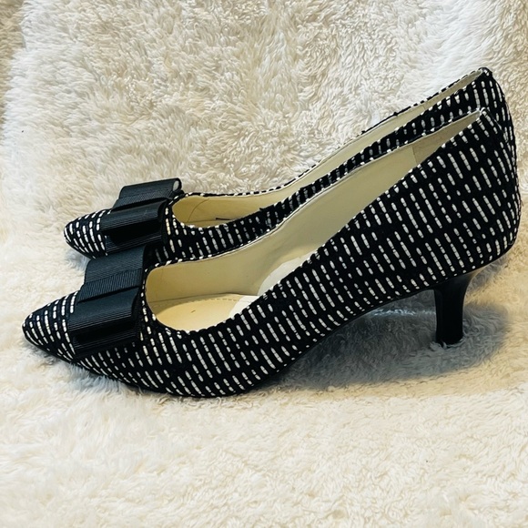 Ann Klein flex pointed heels size 7.5‘M - Picture 2 of 8